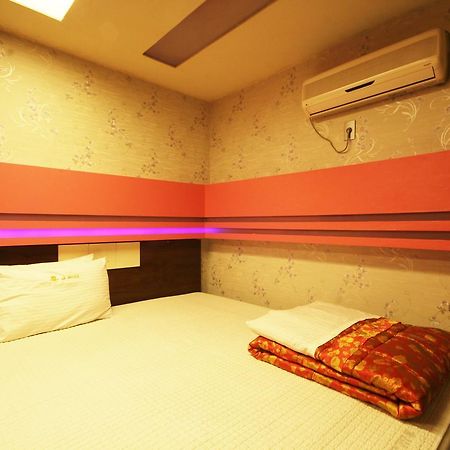 Sasang J Motel Bagian luar foto