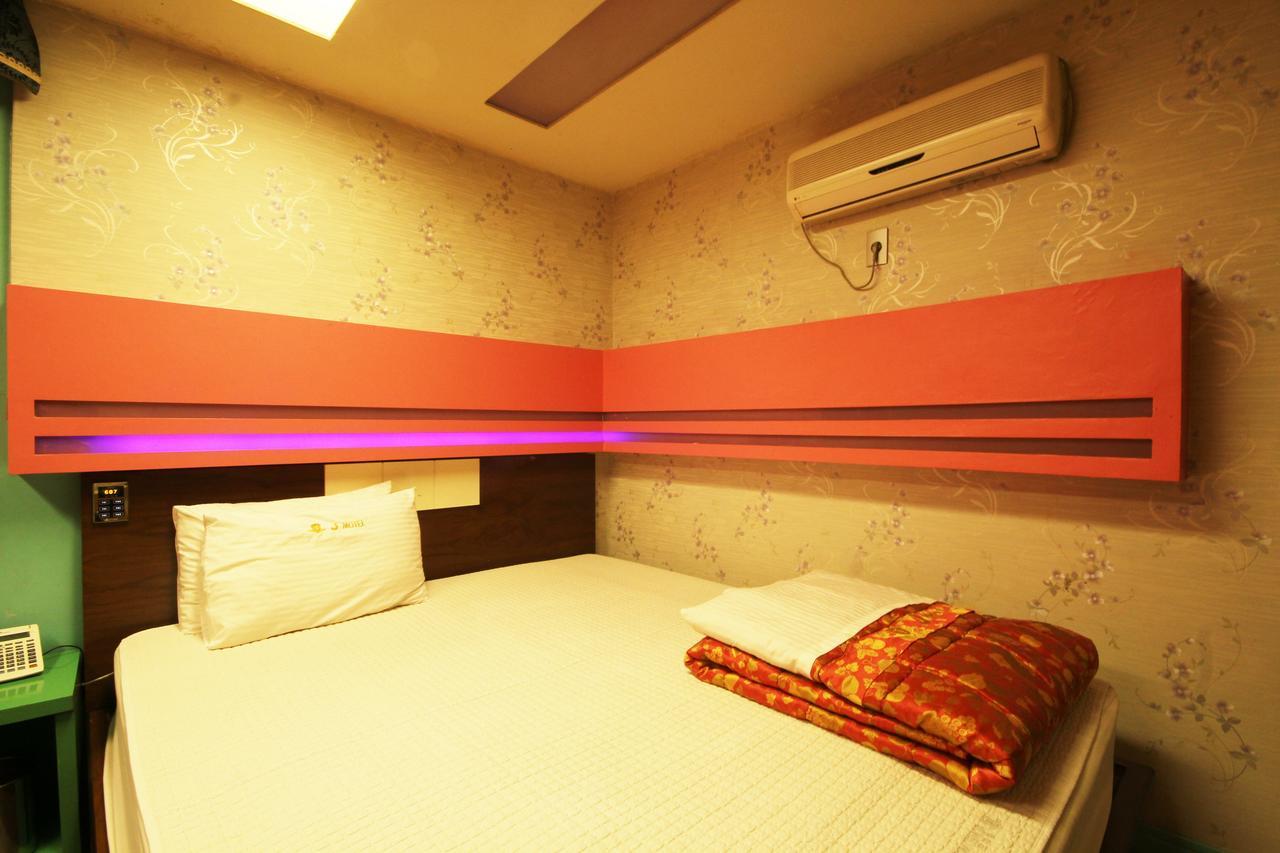 Sasang J Motel Bagian luar foto