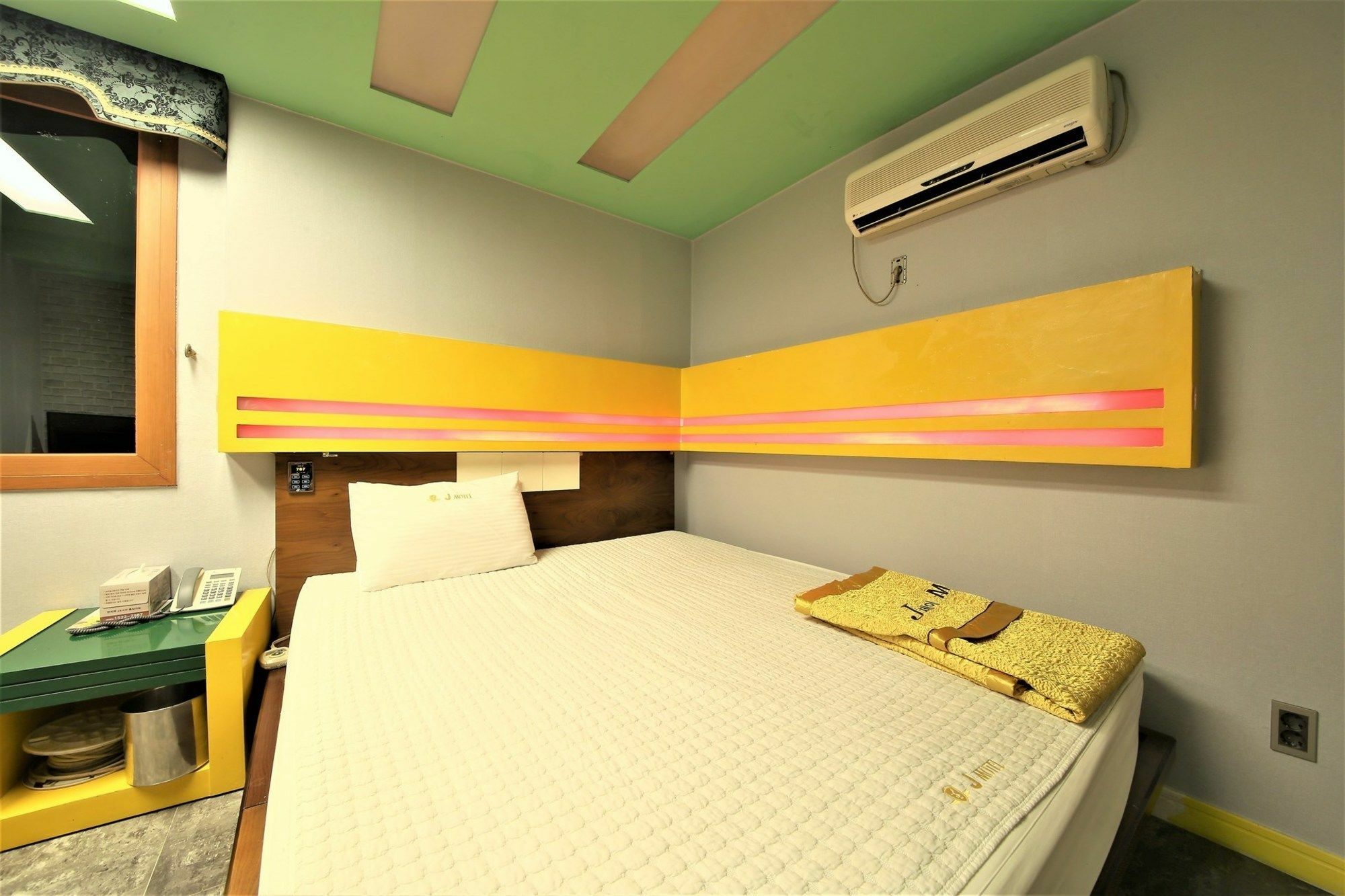 Sasang J Motel Bagian luar foto
