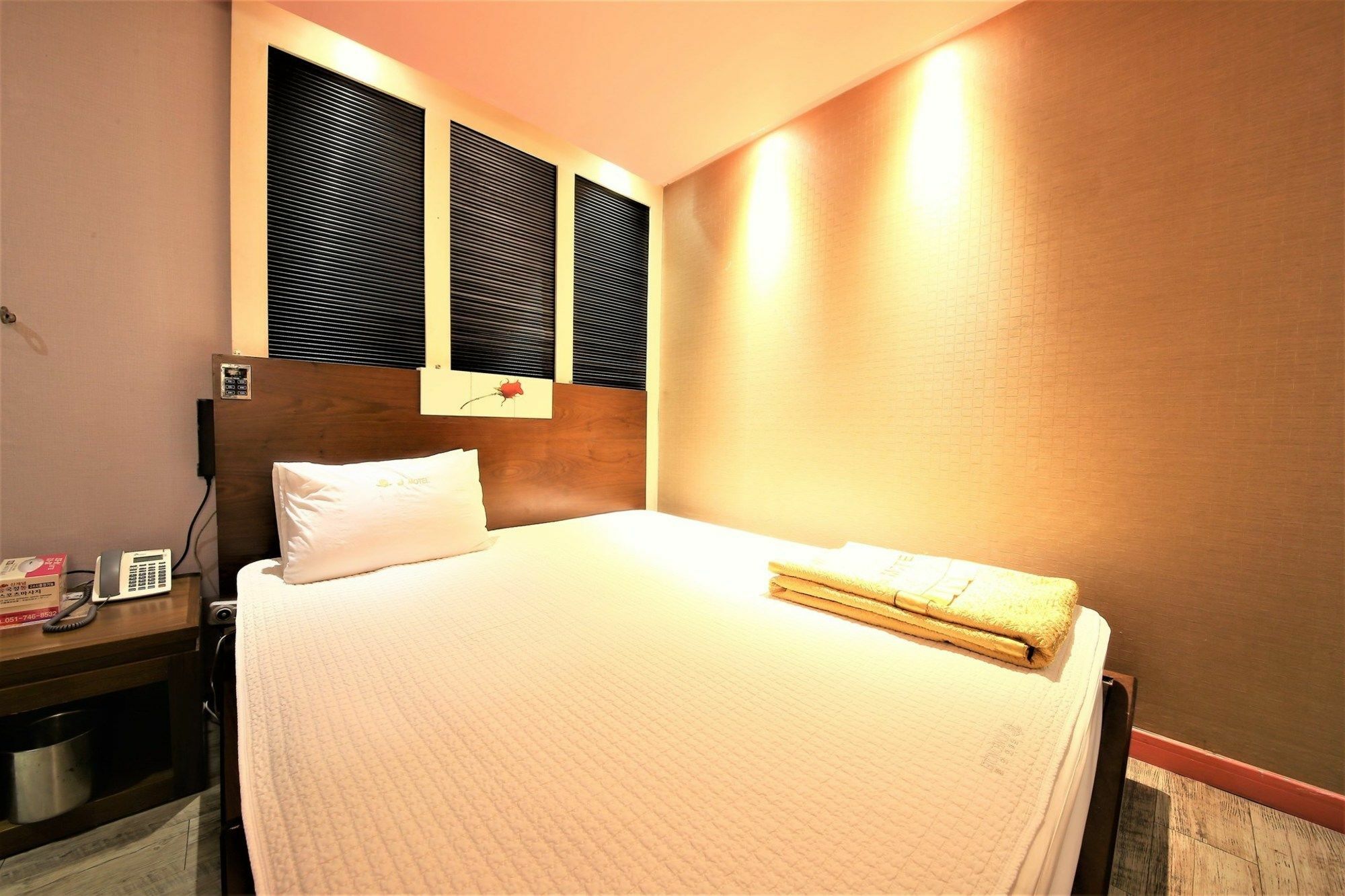 Sasang J Motel Bagian luar foto