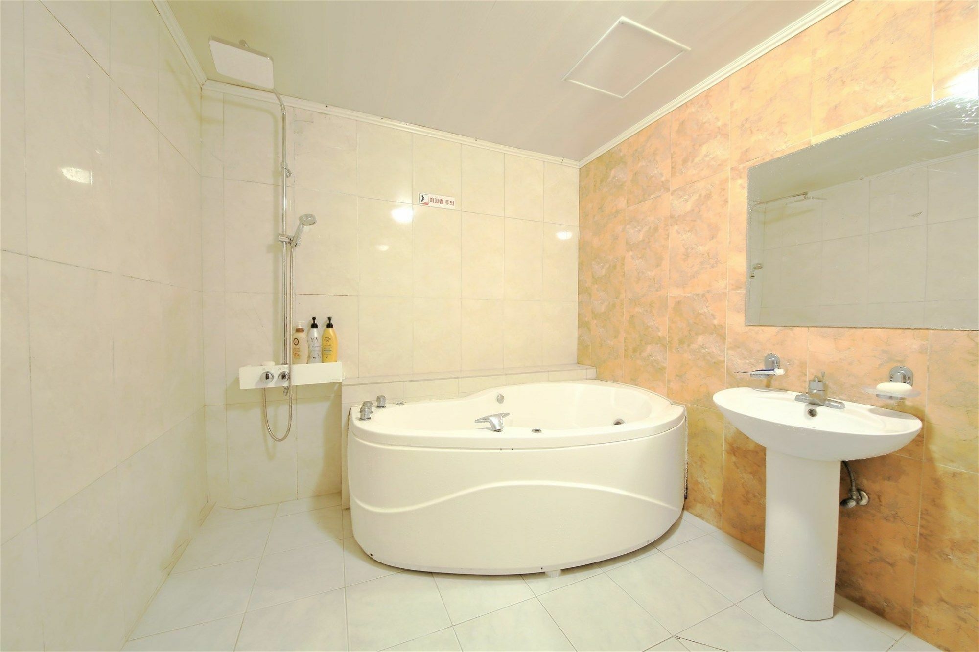 Sasang J Motel Bagian luar foto