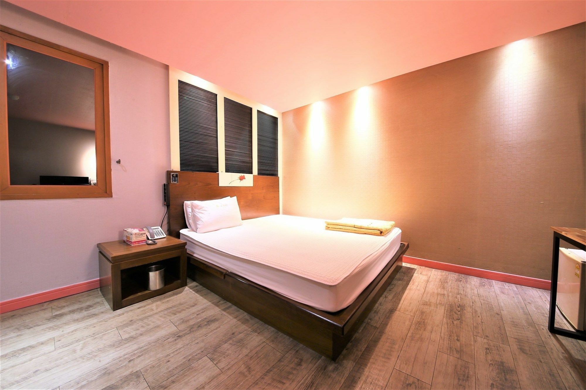 Sasang J Motel Bagian luar foto